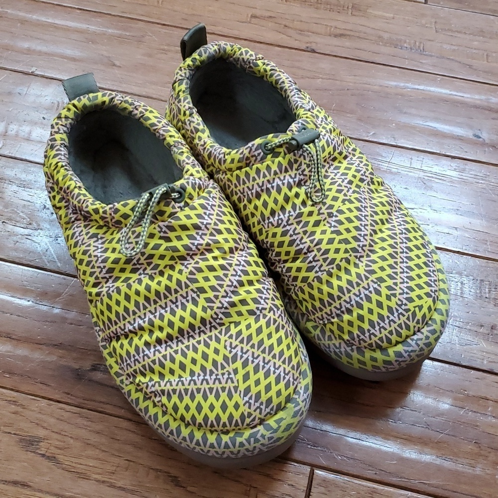 Ugg Maxi Classic Heritage Braid clogs